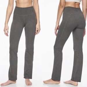 Athleta Size M Medium Gray Powervita Straight Leg Pant Leggings